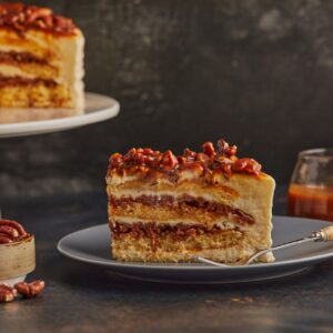 Vanilla Crunchy w/ Pecan Caramel Cake - Image 2